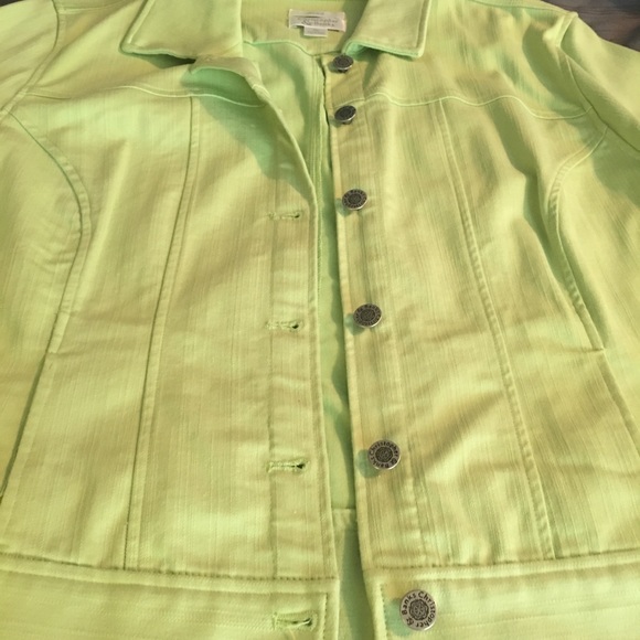 Christopher and Banks light green Jean jacket - Picture 2 of 5